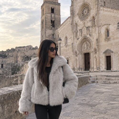 PELLICCIA CORTA BLASH CON CAPPUCCIO BS2740013